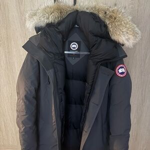 Canada Goose Chateau Park - Graphite, with Fur